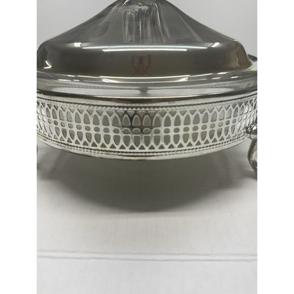 Vintage Silver Plated Serving Dish With 1.5 QT Pyrex Ovenproof Bowl - Picture 3 of 9
